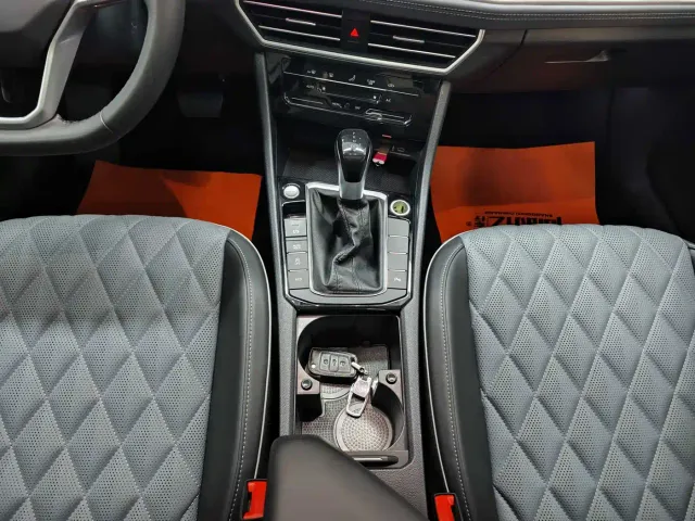 Volkswagen Sagitar — Фото автомобиля 19