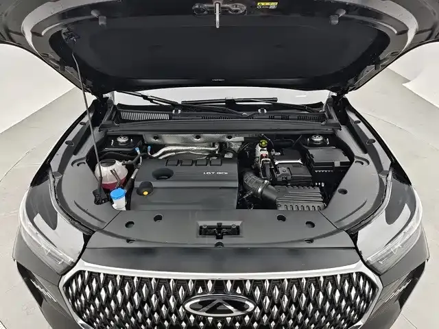 Chery Tiggo 8 — Фото автомобиля 15