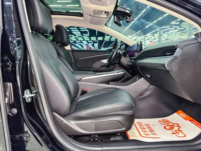Buick LaCrosse — Фото автомобиля 7