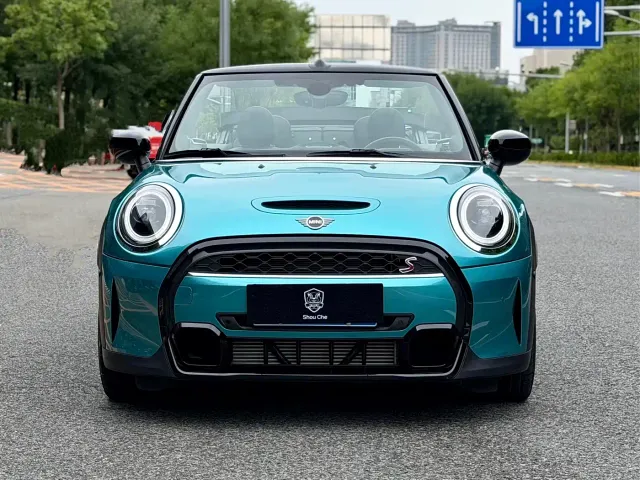 MINI Hatch — Фото автомобиля 2