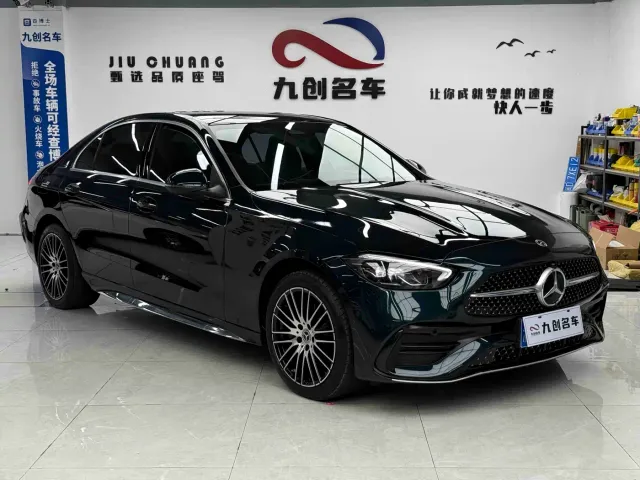 Mercedes-Benz C-Class — Фото автомобиля 3