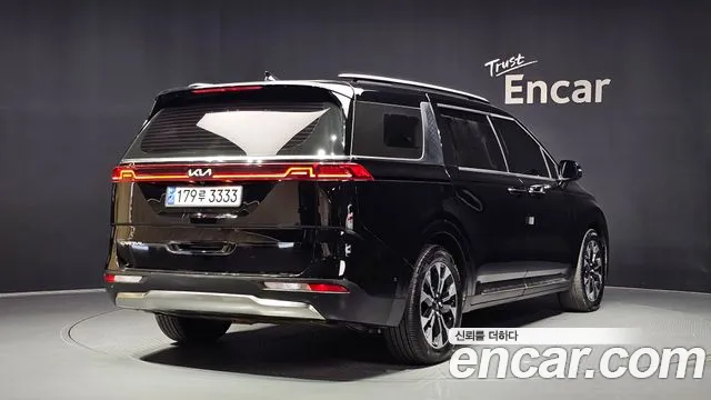 Kia Carnival 4th Gen — Фото автомобиля 2