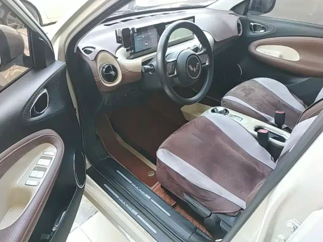 Wuling Bingo — Фото автомобиля 11