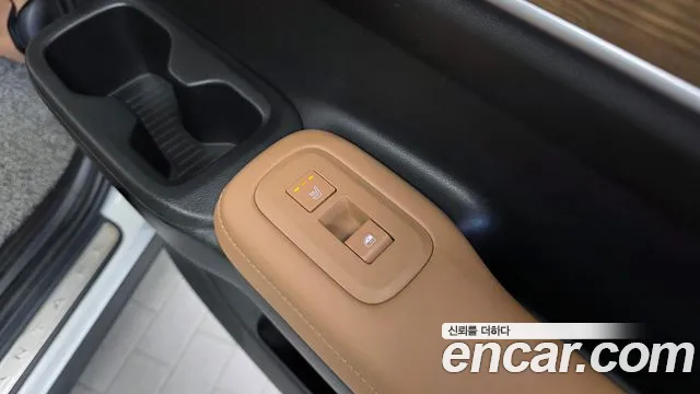 Hyundai Santa Fe MX5 — Фото автомобиля 18