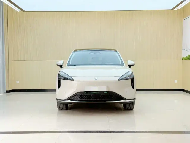 Baojun Yunhai — Фото автомобиля 2