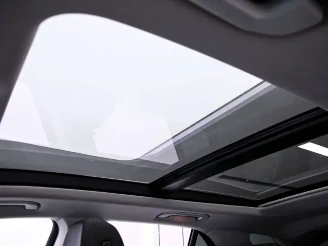 Mercedes-Benz GLE-Class — Фото автомобиля 12