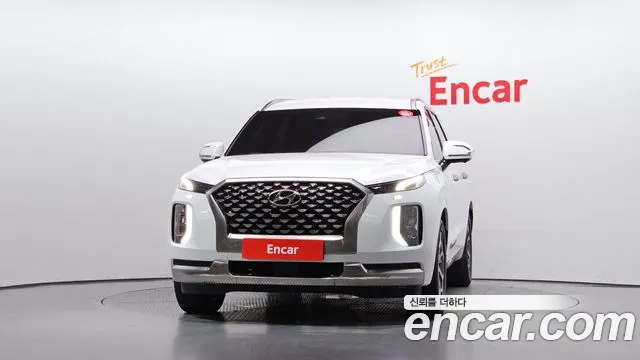 Hyundai Palisade Palisade Дизель 2.2 2WD — Фото автомобиля 3