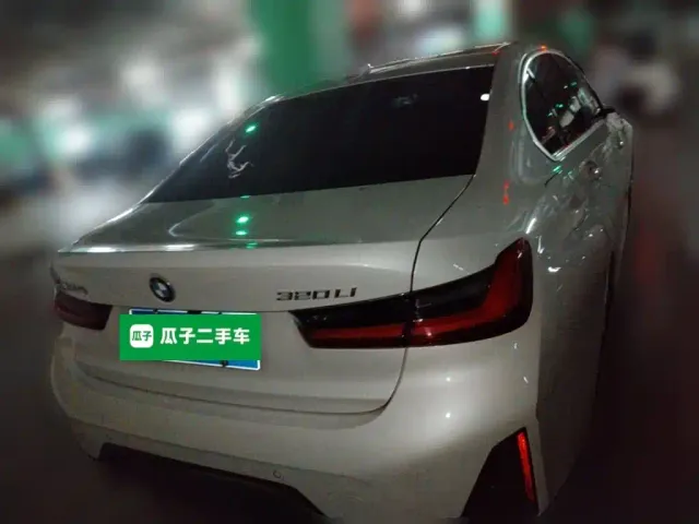 BMW 3 Series — Фото автомобиля 3