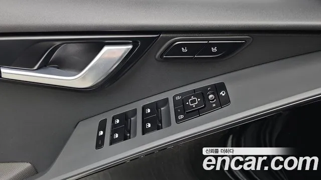 Kia Niro Niro (New) — Фото автомобиля 18