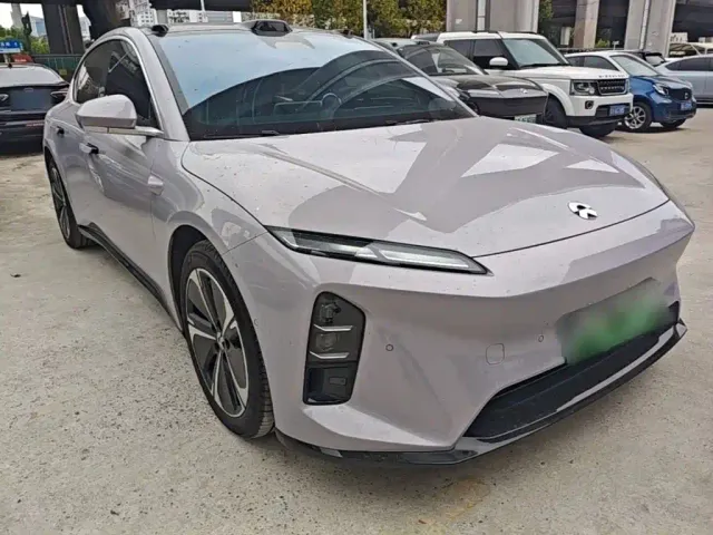 Nio ET5 — Фото автомобиля 3
