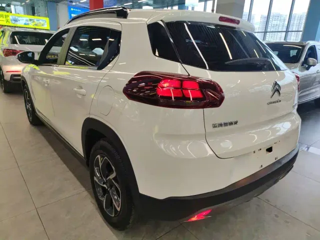 Citroen C3-XR — Фото автомобиля 22