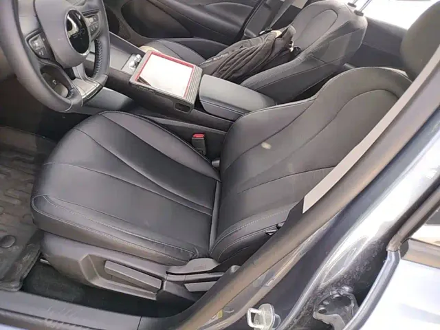 BYD Seal 05 DM-i — Фото автомобиля 10