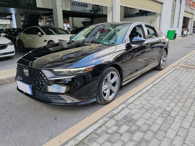 Фотография автомобиля — Honda Accord