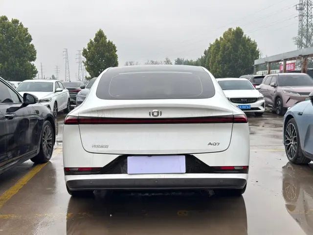 Changan Qiyuan A07 — Фото автомобиля 8