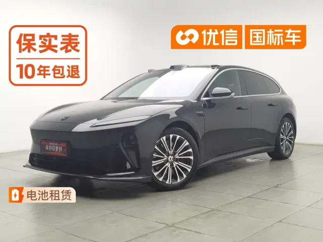 Фотография автомобиля — Nio ET5 Touring