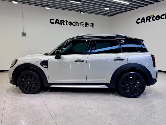 MINI Countryman — Фото автомобиля 7
