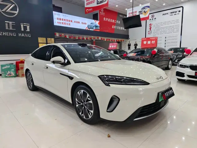 BYD Seal 07 EV — Фото автомобиля 3
