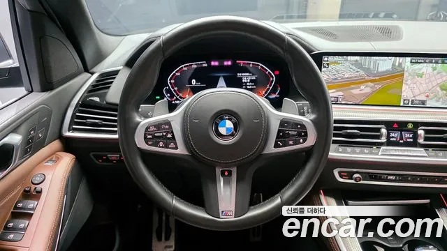 BMW X5 xDrive 40i M Sport — Фото автомобиля 13
