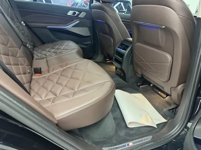BMW X5 — Фото автомобиля 11