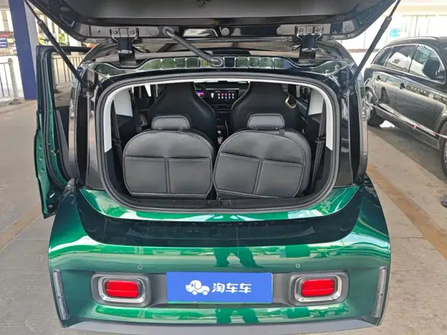 Baojun KiWi EV — Фото автомобиля 4