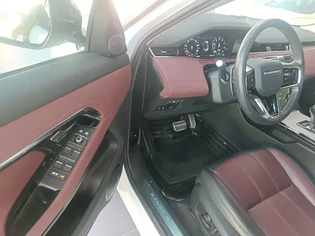 Land Rover Range Rover Evoque — Фото автомобиля 15