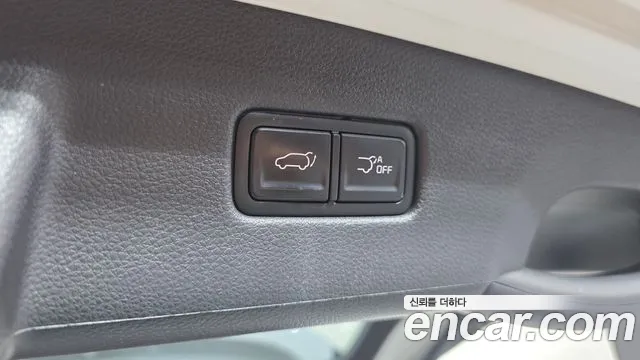 Kia Canival — Фото автомобиля 25