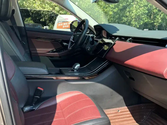Land Rover Range Rover Evoque — Фото автомобиля 17