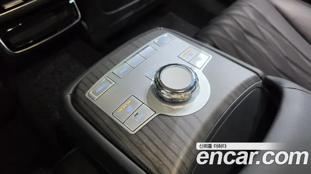 Genesis G80 RG3 — Фото автомобиля 13