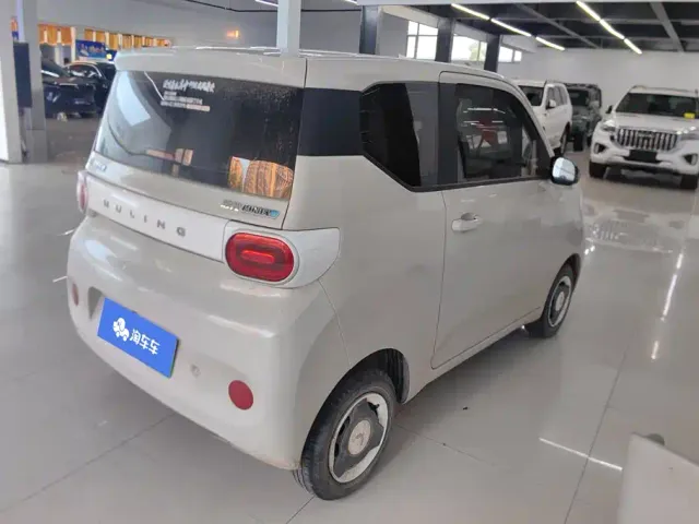 Wuling Hongguang Mini EV — Фото автомобиля 3
