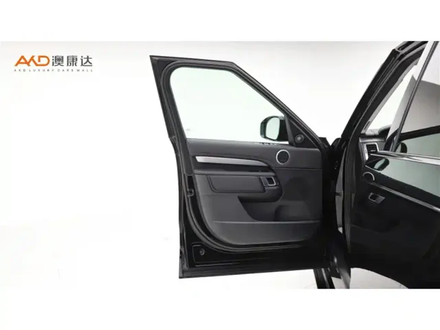 Land Rover Discovery — Фото автомобиля 11