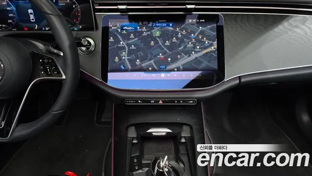 Mercedes-Benz E-Class — Фото автомобиля 14