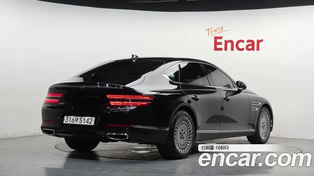 Genesis G80 Бензин 2.5 турбо AWD — Фото автомобиля 2