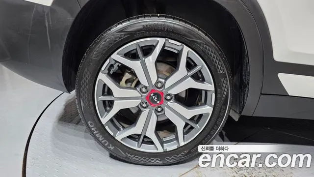 Kia Seltos — Фото автомобиля 5