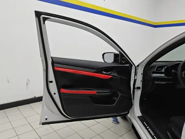 Honda Civic — Фото автомобиля 7