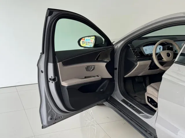 BYD Han — Фото автомобиля 14