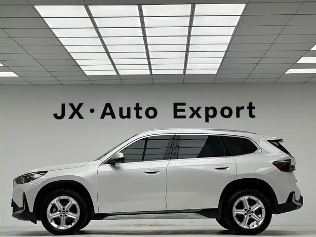 BMW X1 — Фото автомобиля 7