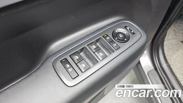 Hyundai Santa Fe MX5 — Фото автомобиля 27