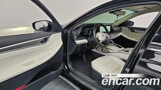 Hyundai Grandeur Grandeur (New) — Фото автомобиля 15