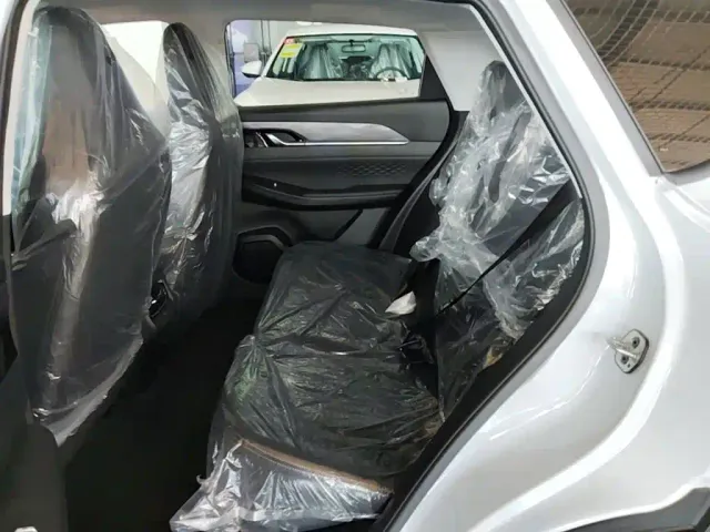 Dongfeng SKY EV01 — Фото автомобиля 16