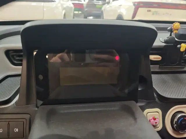 Wuling Hongguang Mini EV — Фото автомобиля 8