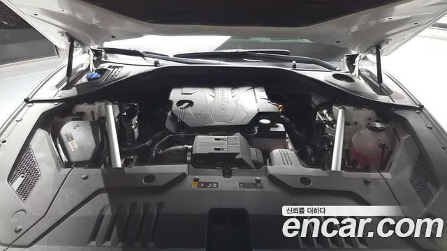 Genesis GV70 2.5T Бензин AWD — Фото автомобиля 6