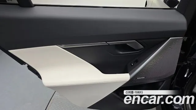 BMW 5 Series G60 — Фото автомобиля 13