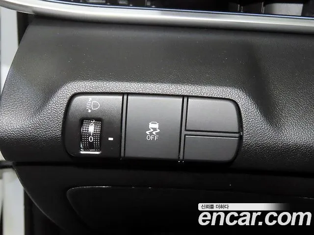 Hyundai Avante CN7 — Фото автомобиля 16