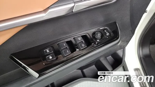 KG_Mobility_Ssangyong Torres Torres Бензин 1.5 2WD — Фото автомобиля 18