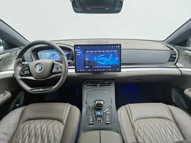 BYD Han — Фото автомобиля 5