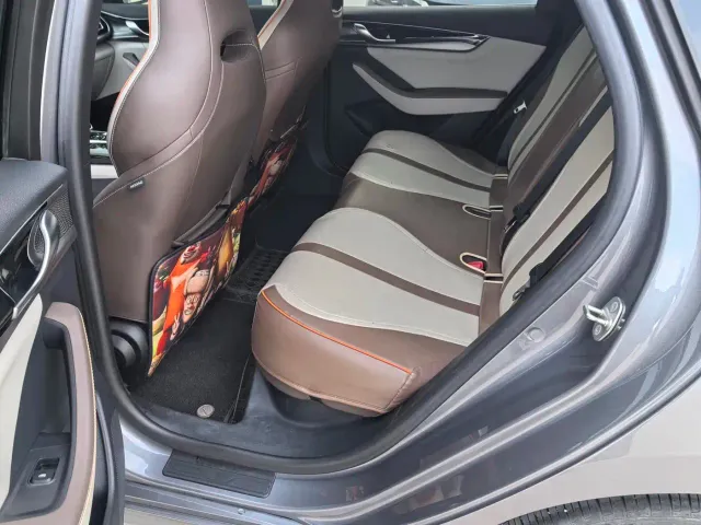 BYD Qin PLUS — Фото автомобиля 11