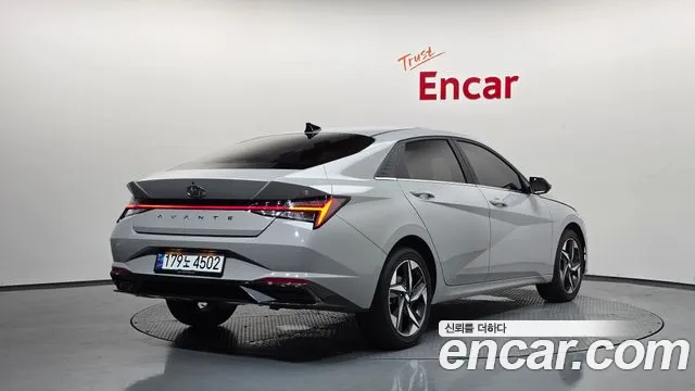 Hyundai AVANTE Avante (CN7) — Фото автомобиля 2