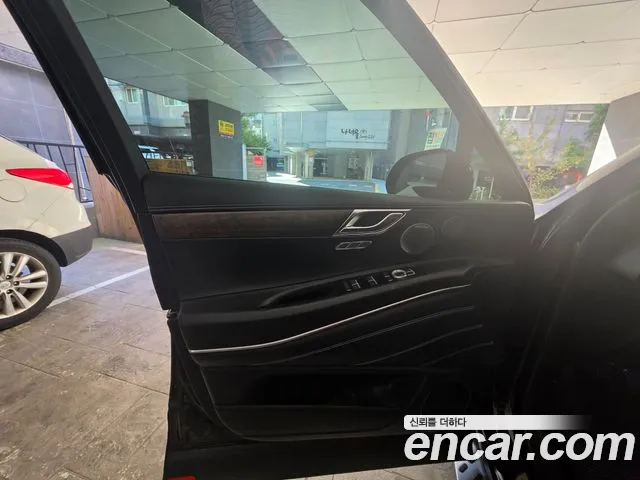 Genesis GV80 — Фото автомобиля 3