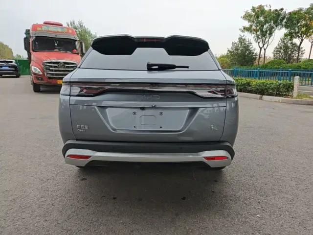 BYD Song L DM-i — Фото автомобиля 5