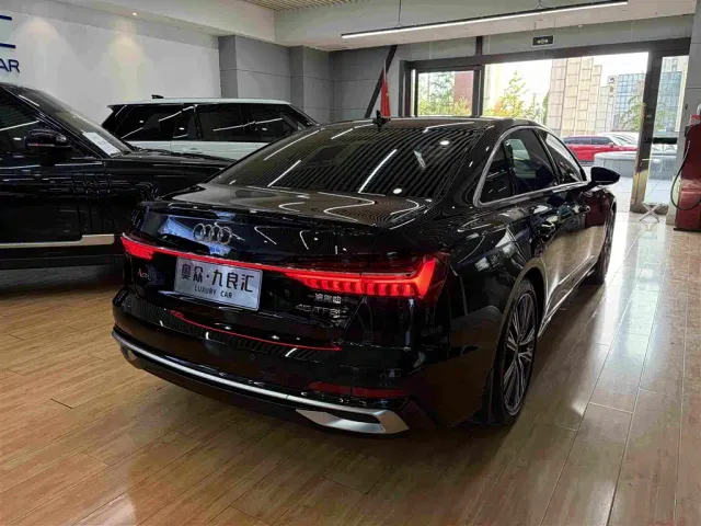 Audi A6L — Фото автомобиля 17